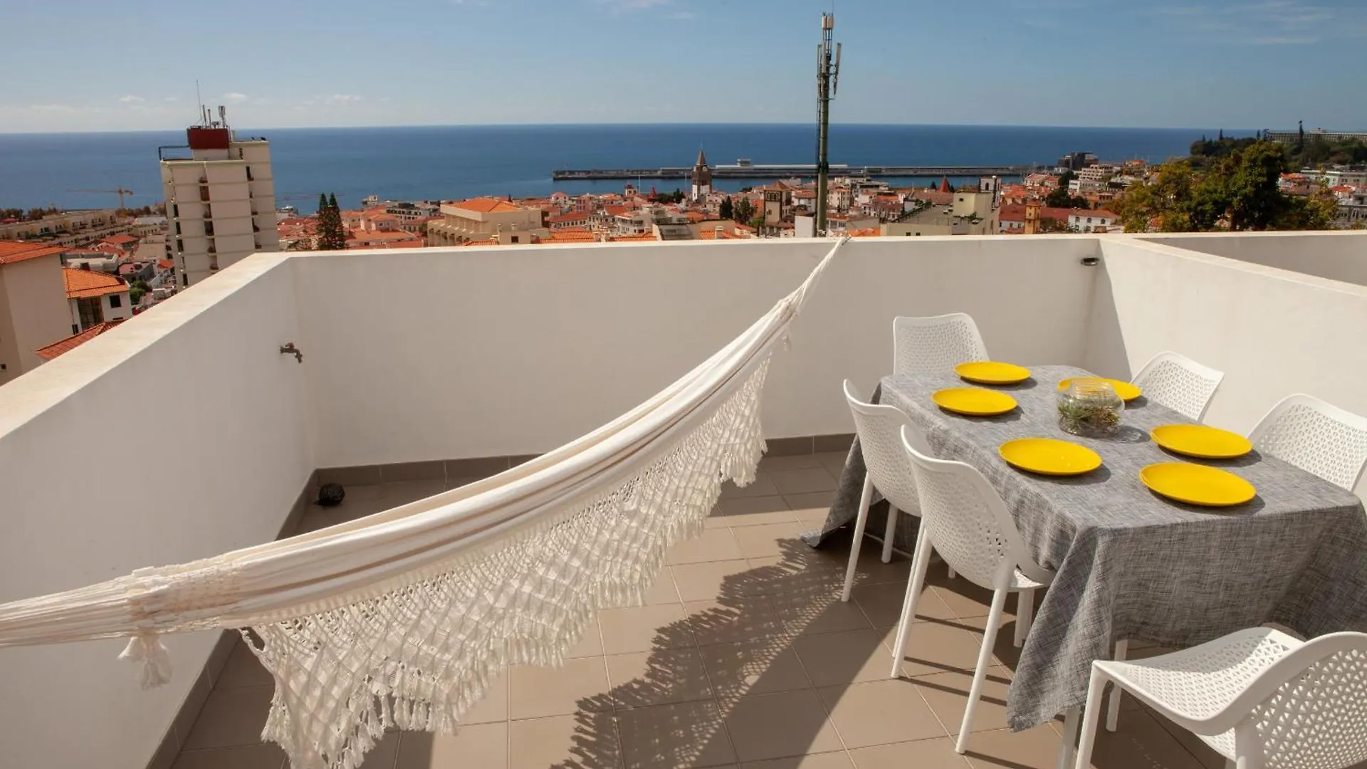 Apartmán Rooftop Funchal - By Wehost